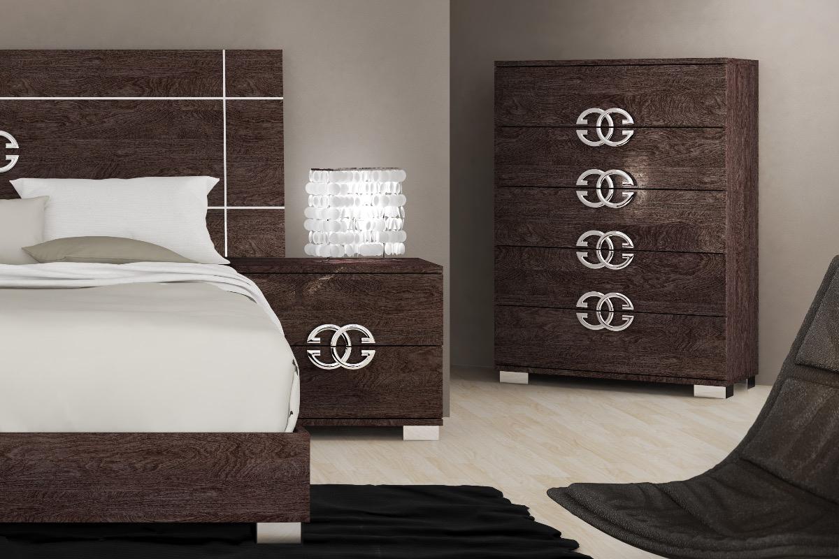 Комод для спальни Prestige пять ящиков коричневый